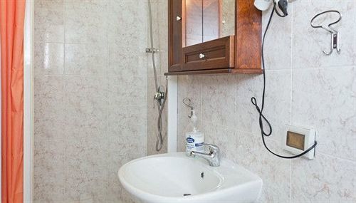 Hotel Rainbow パレルモ エクステリア 写真