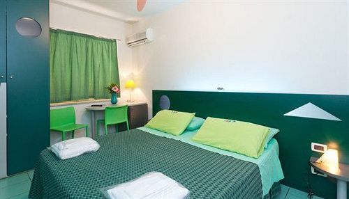 Hotel Rainbow パレルモ エクステリア 写真